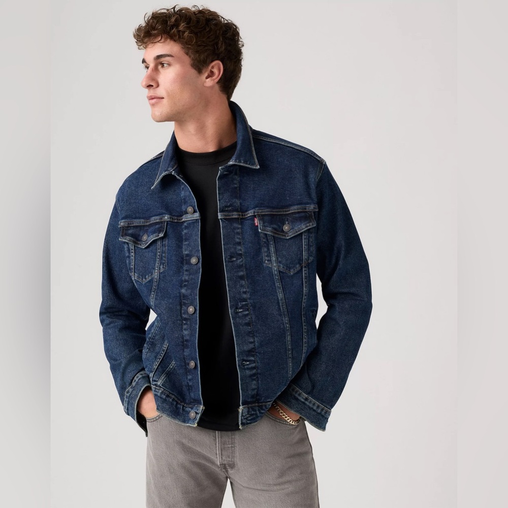 Levi’s Trucker Jacket - Picture 2 of 9